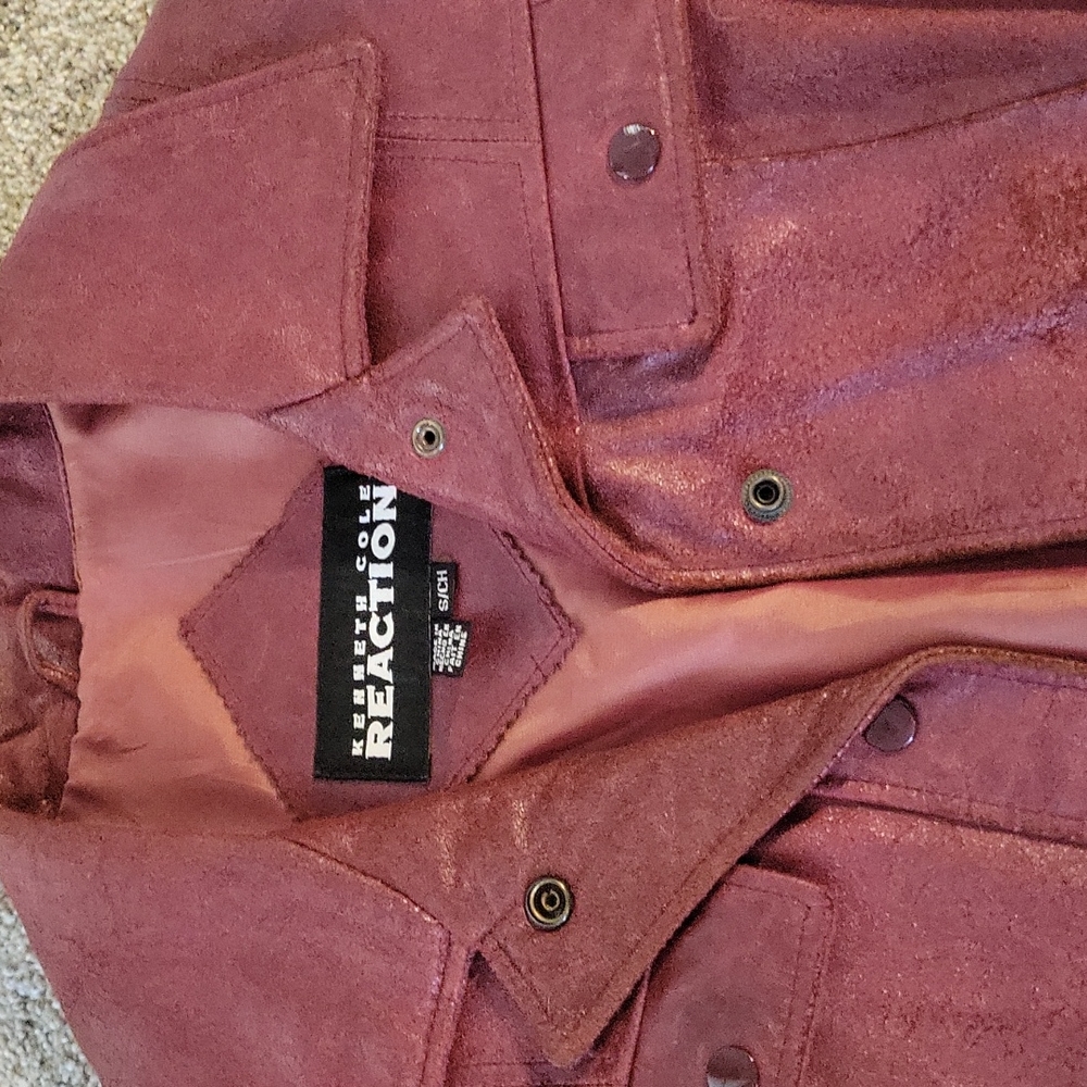 Kenneth Cole Reaction leather snap front jacket.